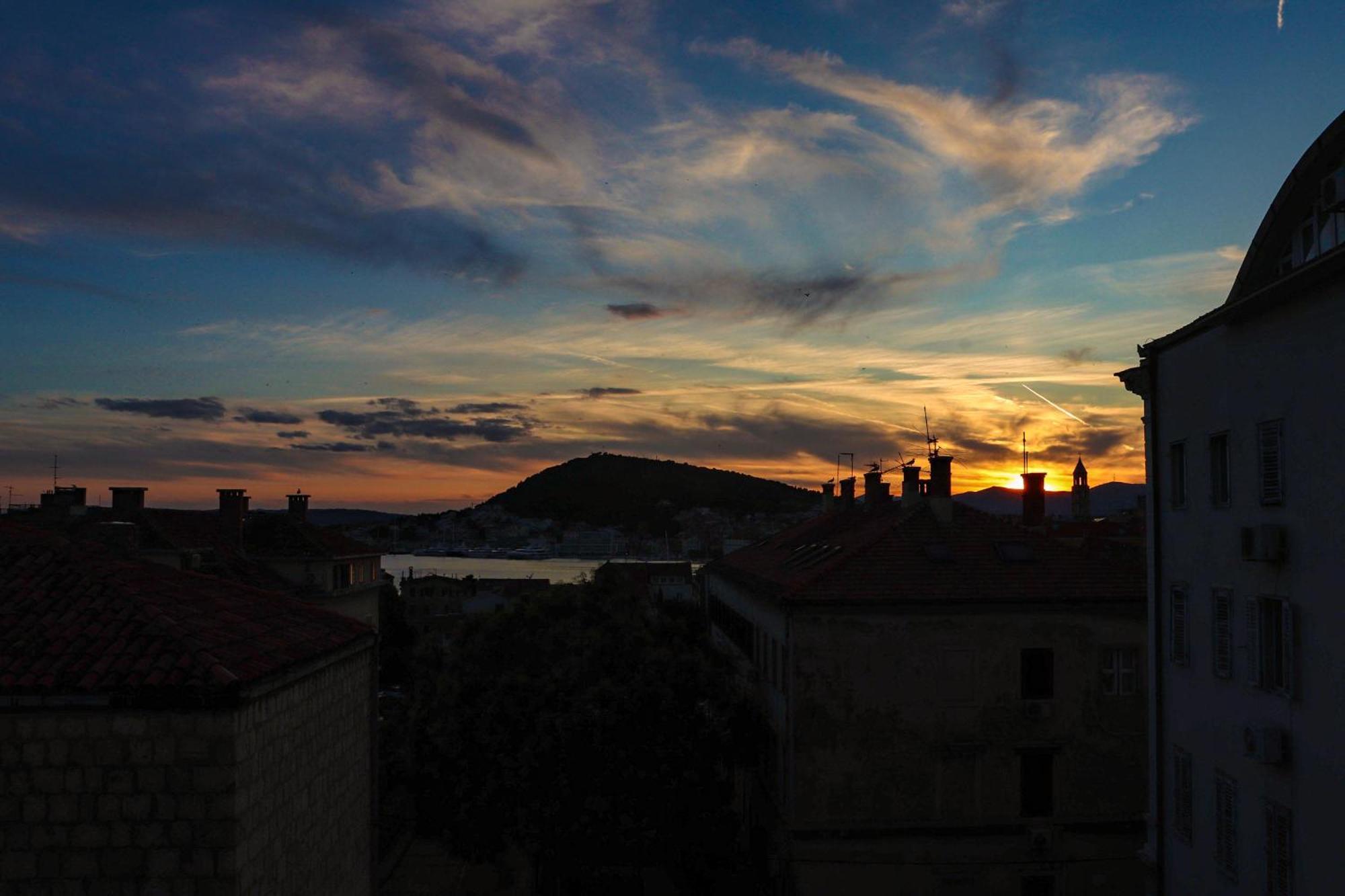 City Center Sunset Penthouse Split Extérieur photo